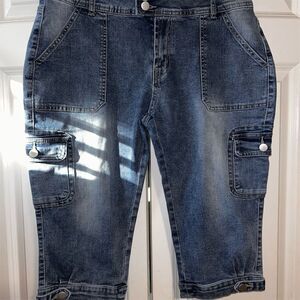 Flamingals Women's Cargo Capris Pants Blue Size XL Mid Rise Casual